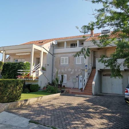 Apartments Dolores Sibenik Ngoại thất bức ảnh