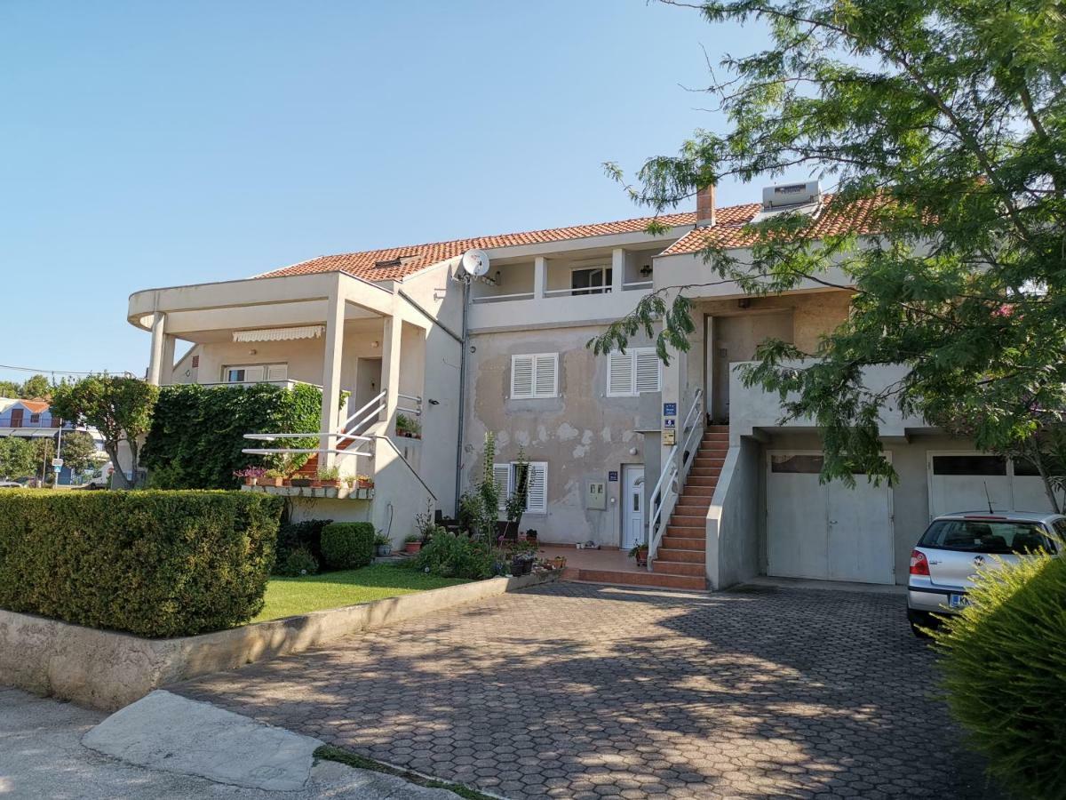 Apartments Dolores Sibenik Ngoại thất bức ảnh