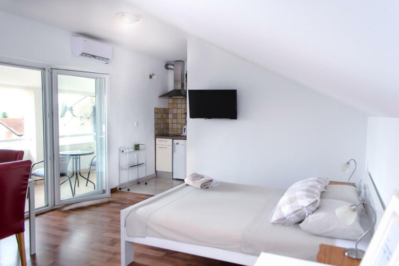 Apartments Dolores Sibenik Ngoại thất bức ảnh